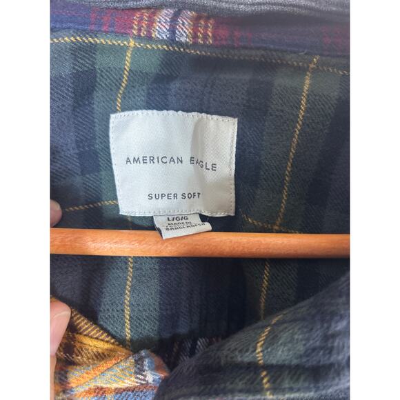 American Eagle Flannel Button Up Large Blue Green Patchwork Plaid Hood - Picture 5 of 9